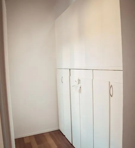 Albinelli's - 10m From Mercato Albinelli Апартаменти Модена