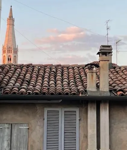 Albinelli's - 10m From Mercato Albinelli Апартаменти